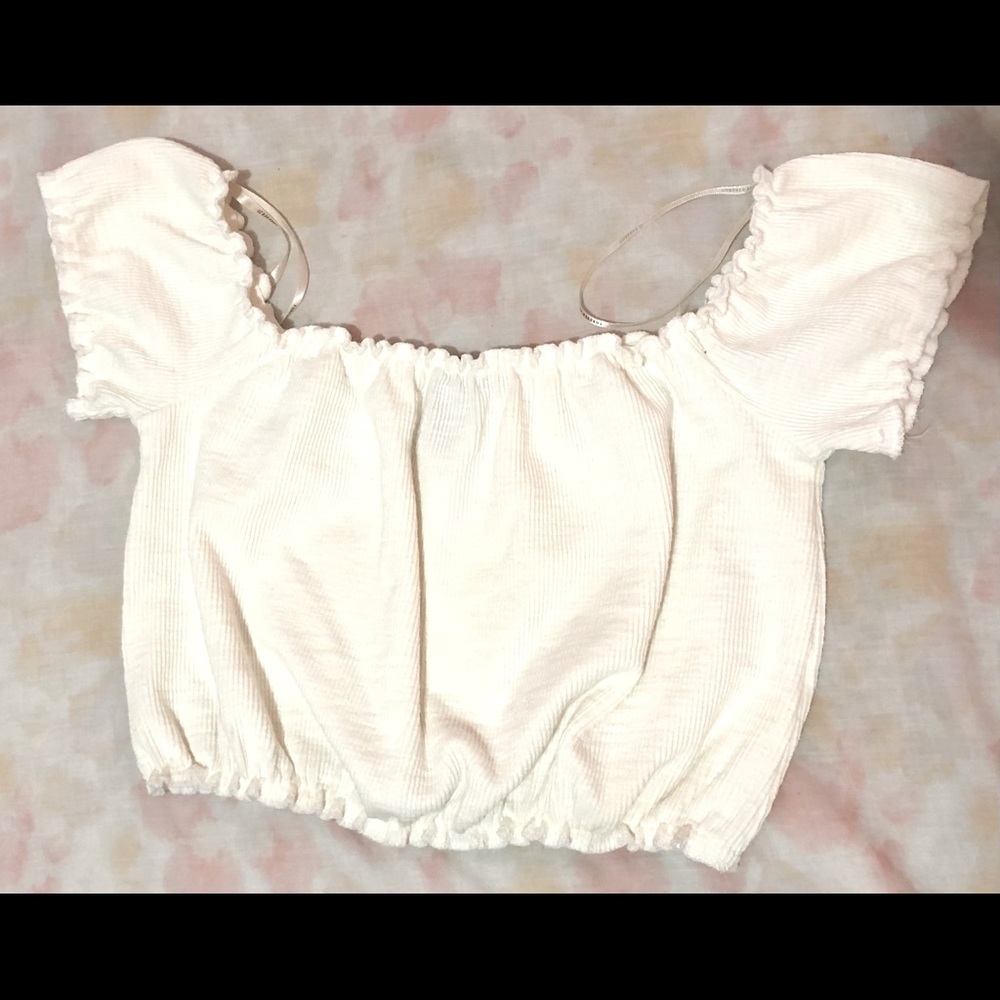 Forever 21 | Off White Crop Top